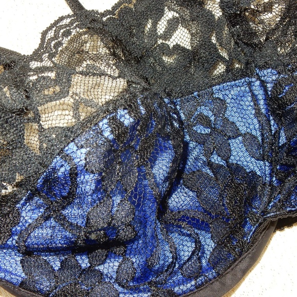 Never Worn Chic by h.i.s Bra 34B Blue Black Lace - Picture 1 of 8